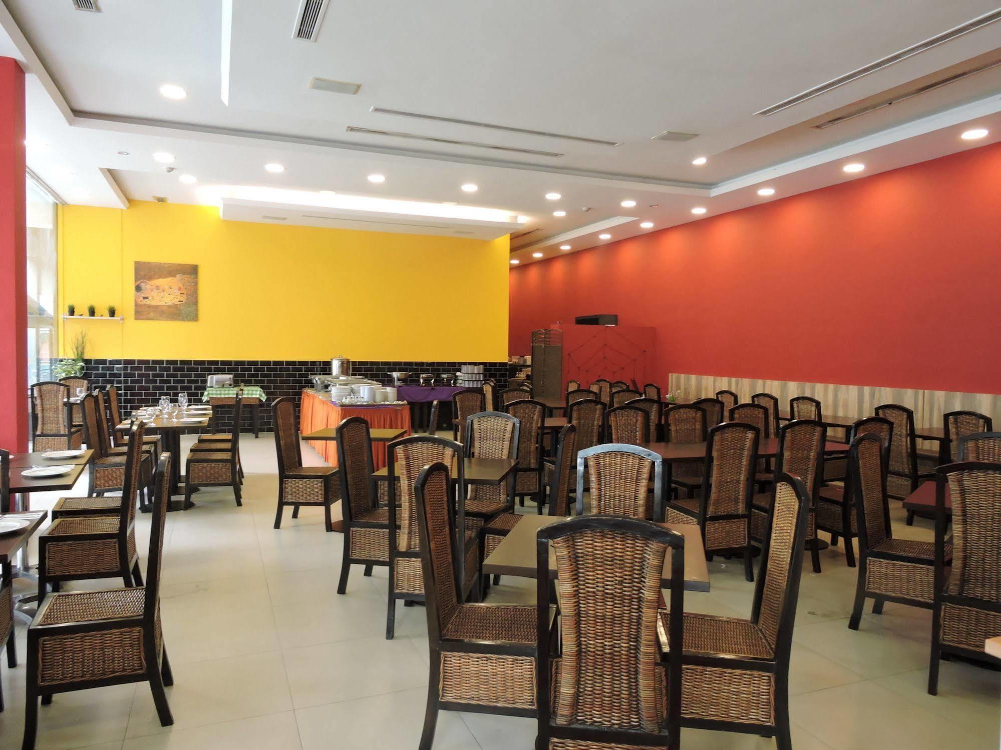 Holiday Inn Express Singapore Serangoon By Ihg Zewnętrze zdjęcie